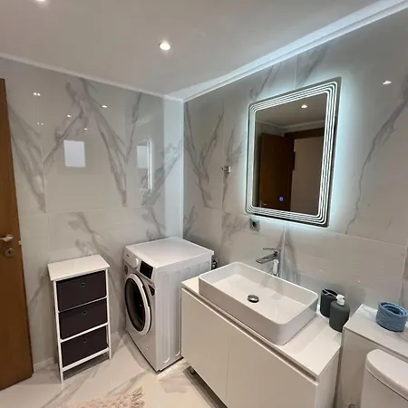 Elegant And Stylish Complex In Crete